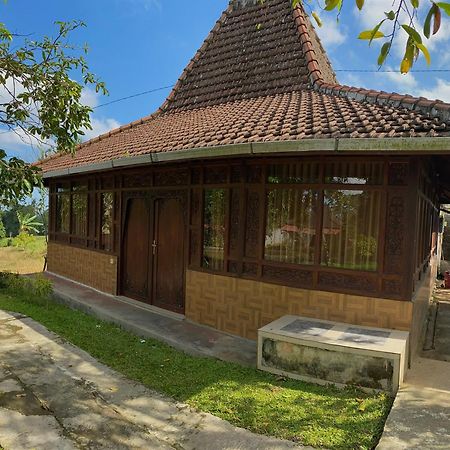 Vila Kampoeng Joglo Ijen Banyuwangi  Exteriér fotografie