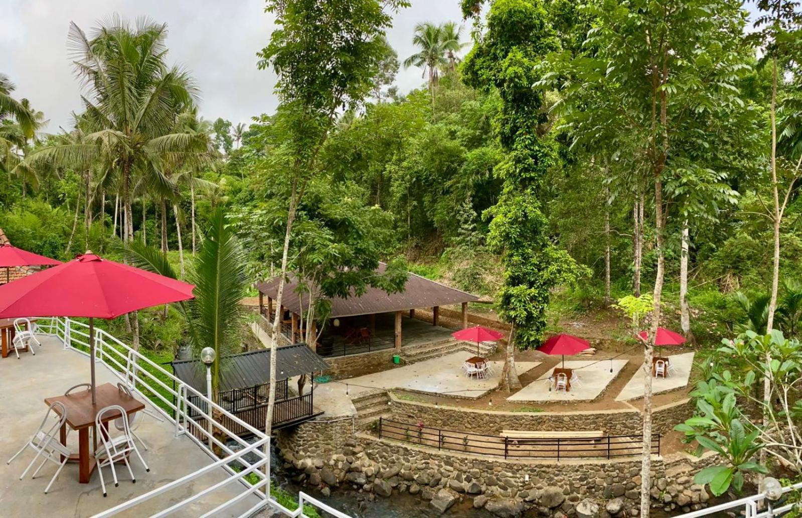Vila Kampoeng Joglo Ijen Banyuwangi  Exteriér fotografie