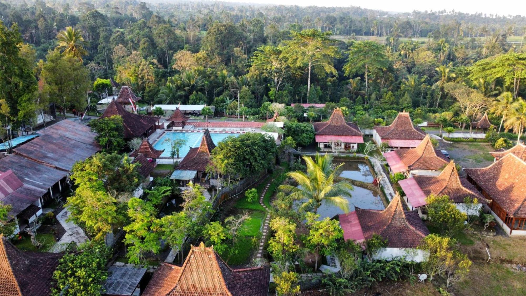 Vila Kampoeng Joglo Ijen Banyuwangi  Exteriér fotografie